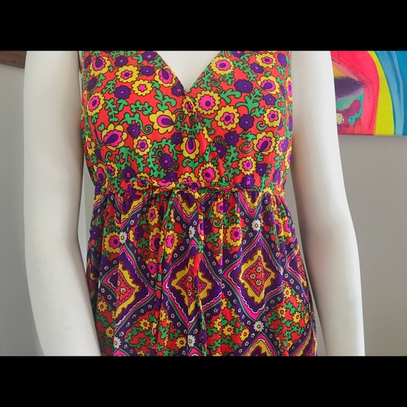 1950s Saramae Lingerie Floral Vibrant Slip Dress - Picture 5 of 8